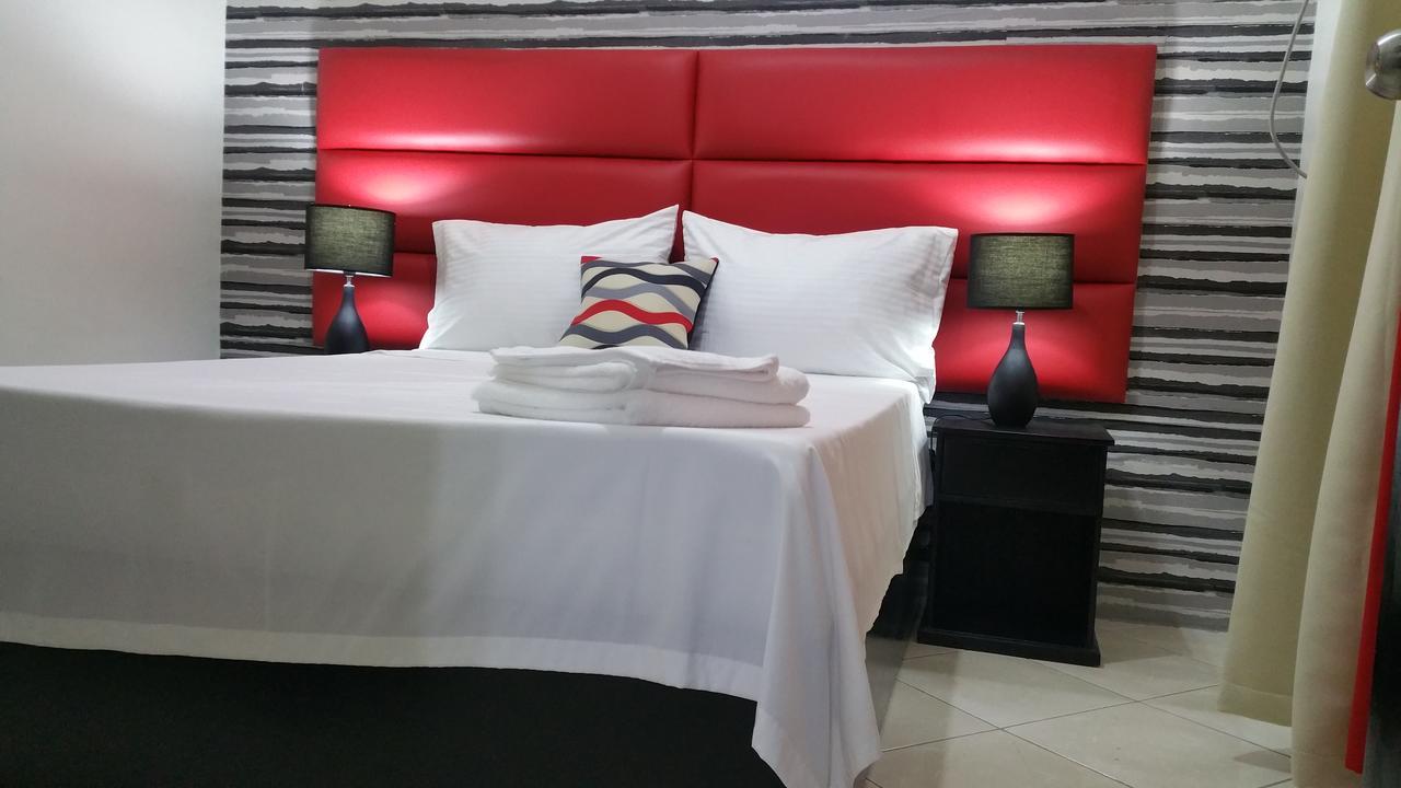 Luxury Suite 5 Angeles Buitenkant foto